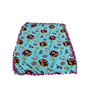 Moana quilted blanket twisted sides